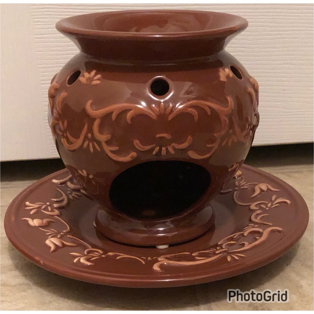 Wax warmer